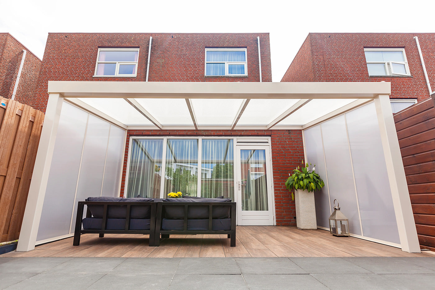 Deponti Giallo Aluminium Veranda Canopy With Glass Sliding Doors All Round 4060mm x 2500mm